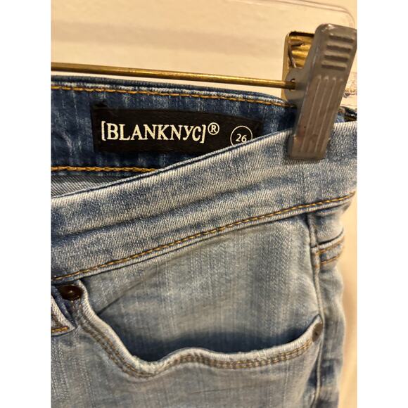 Blank NYC x Revolve Ruffle Crop Jeans Fancy That Wash Aize 26 New - Picture 4 of 7